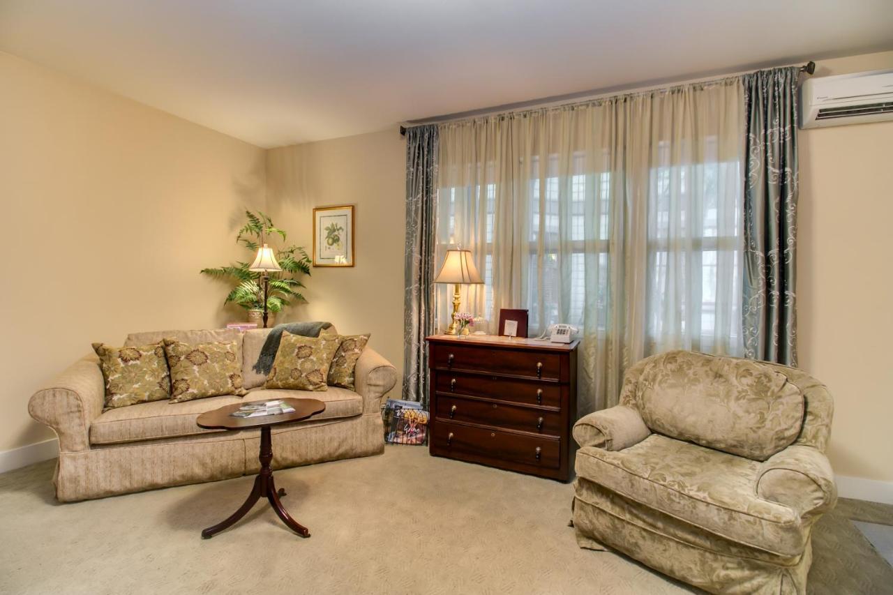 Winchester Inn Ешленд Екстер'єр фото