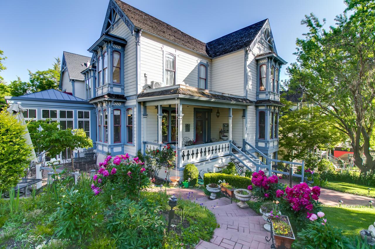 Winchester Inn Ешленд Екстер'єр фото