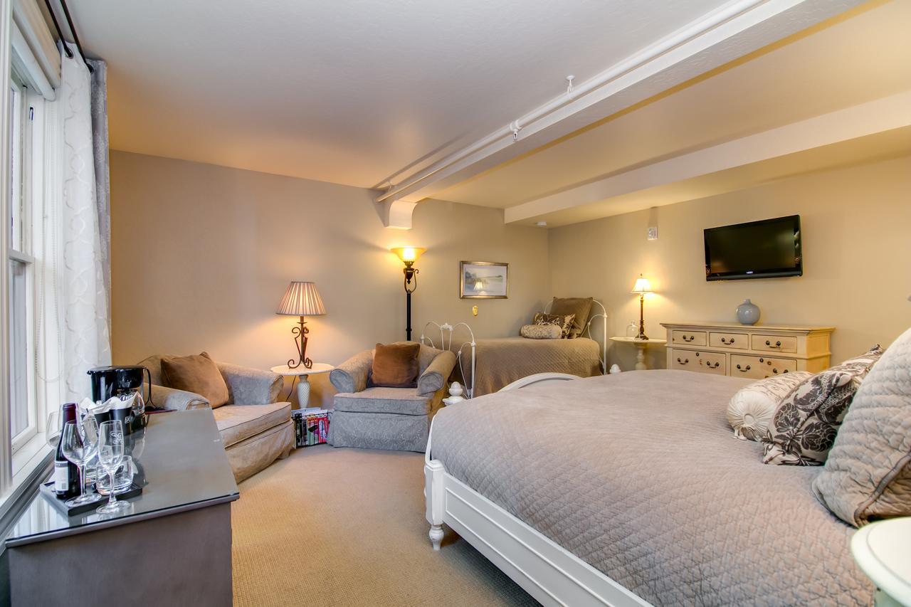 Winchester Inn Ешленд Екстер'єр фото